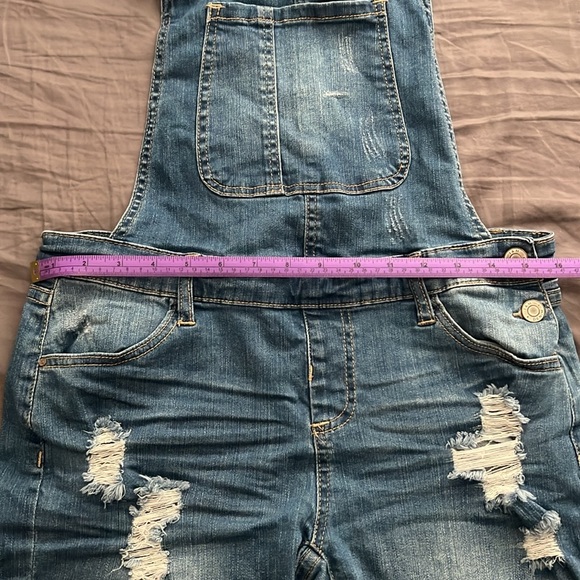 Jean Short Overalls - Picture 5 of 6